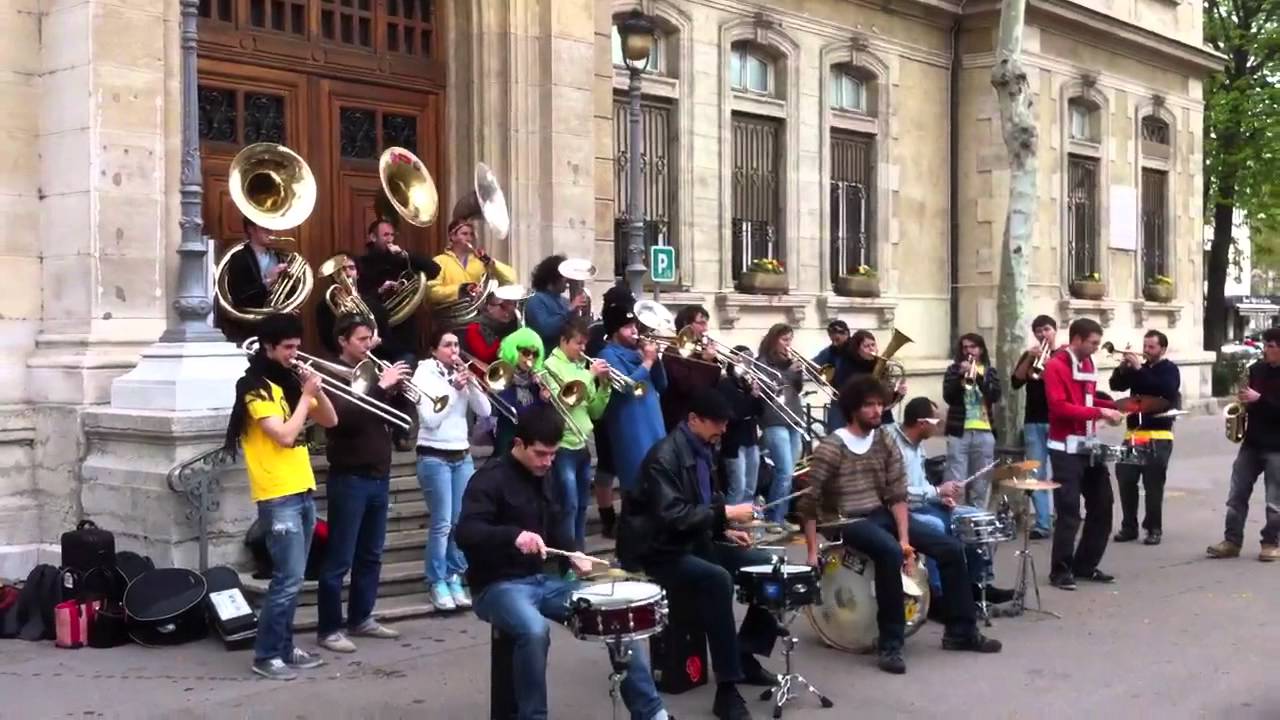 Fanfare Piston - X Rousse - Moskau