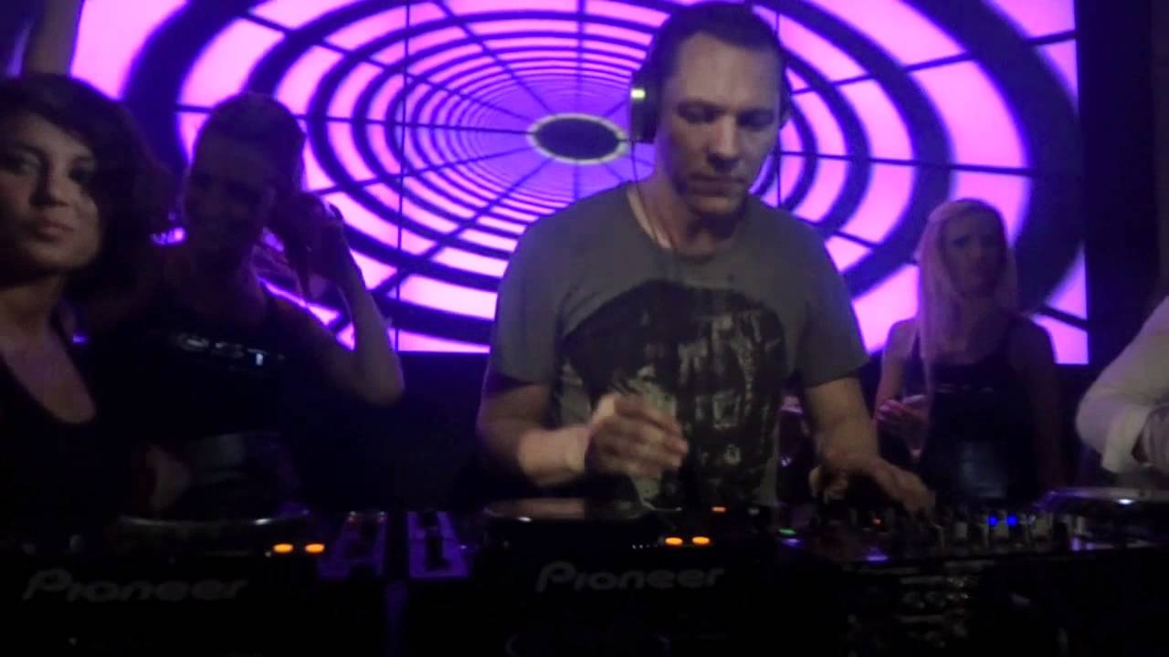 Tiesto - 