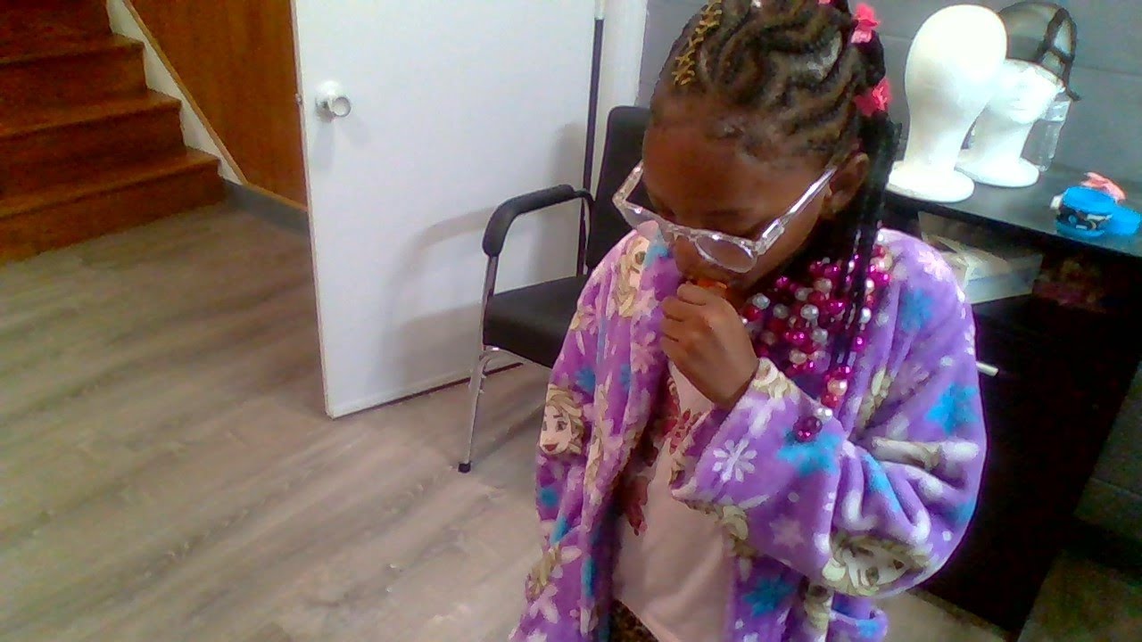Zig-Zag Braids and Beads