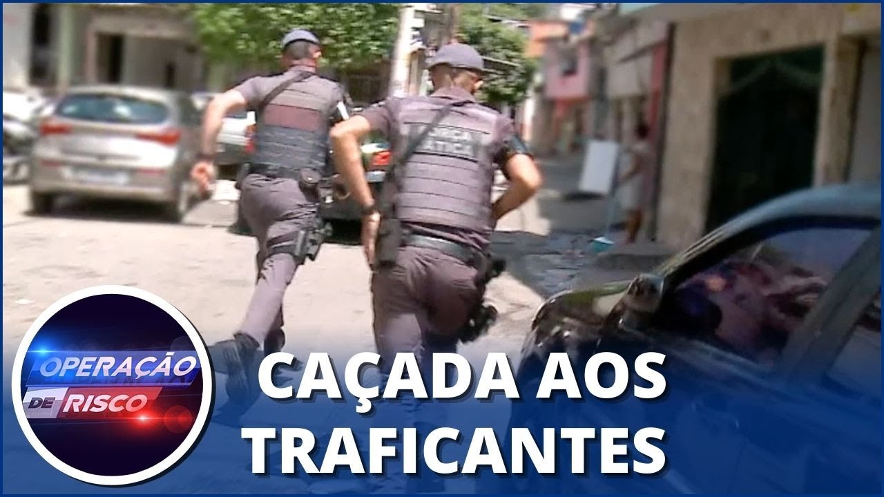 Polícia Militar cerca comunidade e enquadra traficantes