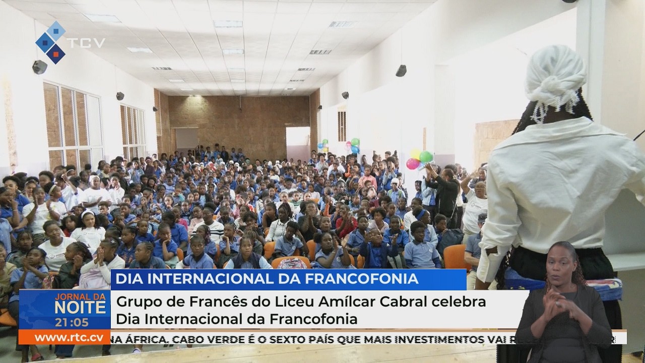 Grupo de Francês do Liceu Amílcar Cabral celebra Dia Internacional da Francofonia