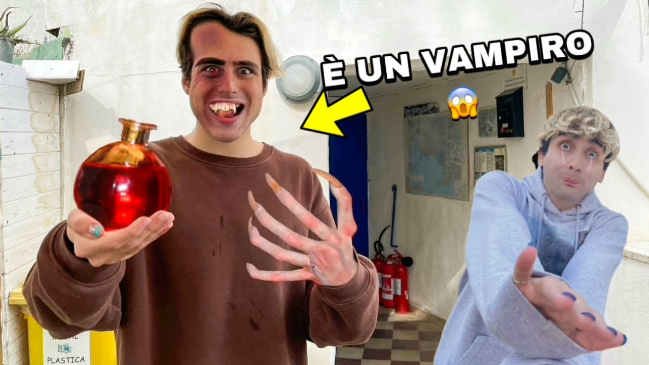 ANTO ANTO SI È TRASFORMATO IN UN VAMPIRO! VUOLE MORDERMI!! *devo scappare*