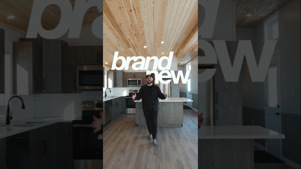 Looking for Year-Round Lake Living ? Check out this BRAND NEW home at Katepwa Lake!💥🌊🏡