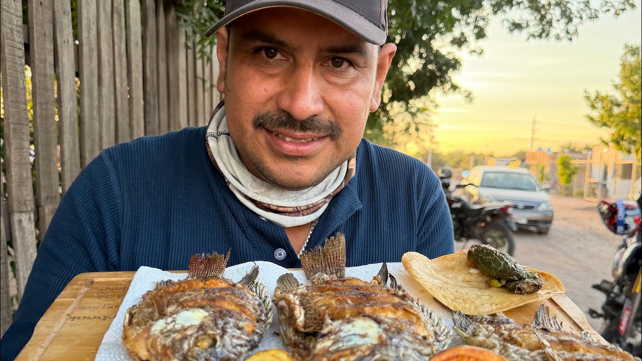 Fritanga de mojarras con papas 
