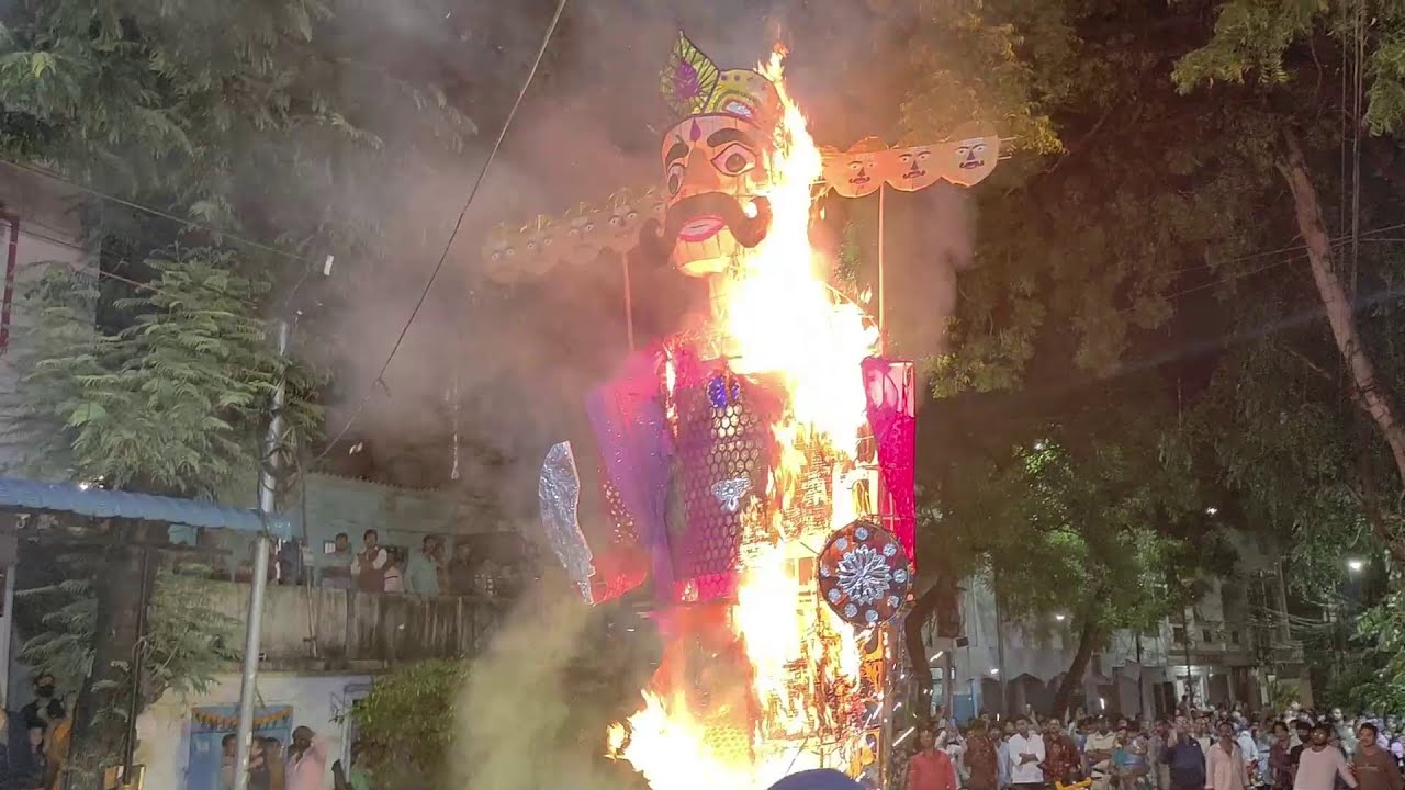 Ravan Dahan 2022 At kachiguda Esamiya Bazaar Koti