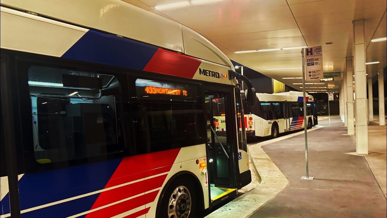 Evening & Full NB Ride 🌆🌙 | Riding Houston Metro 433 Silver Line