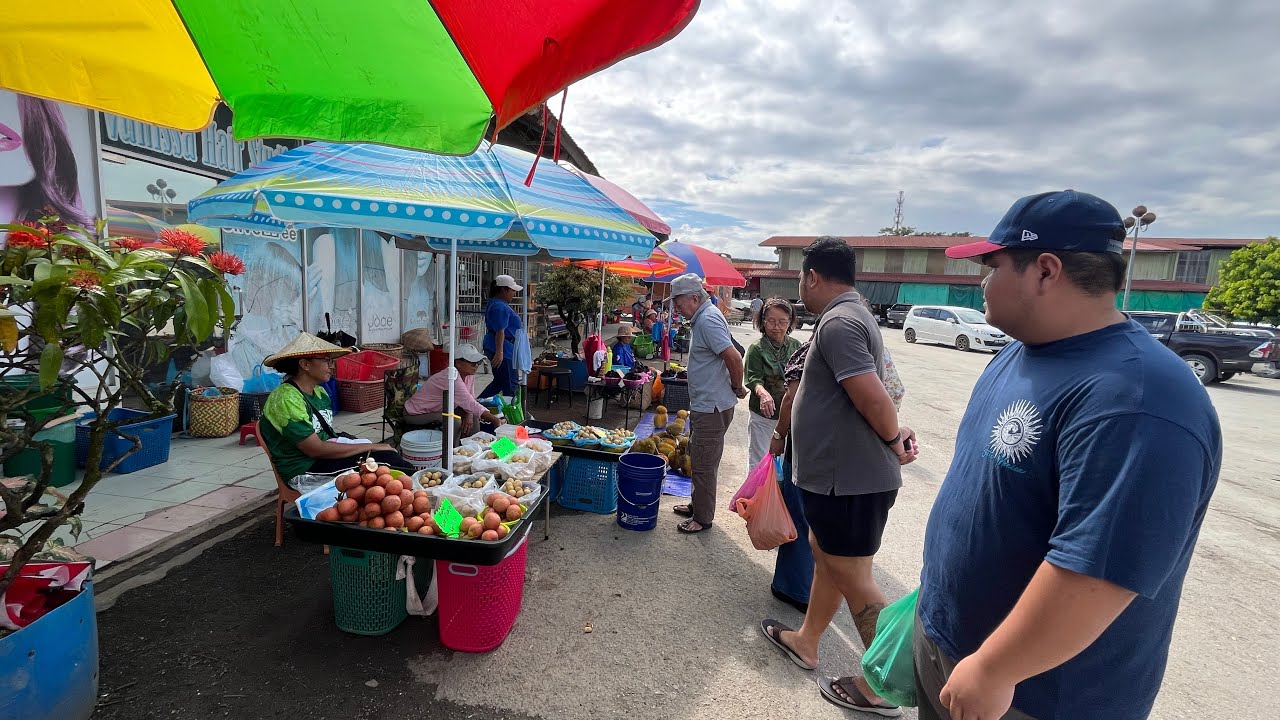 Jumpa Mak Apak Dan Beli Buah Di Simpang Ngu