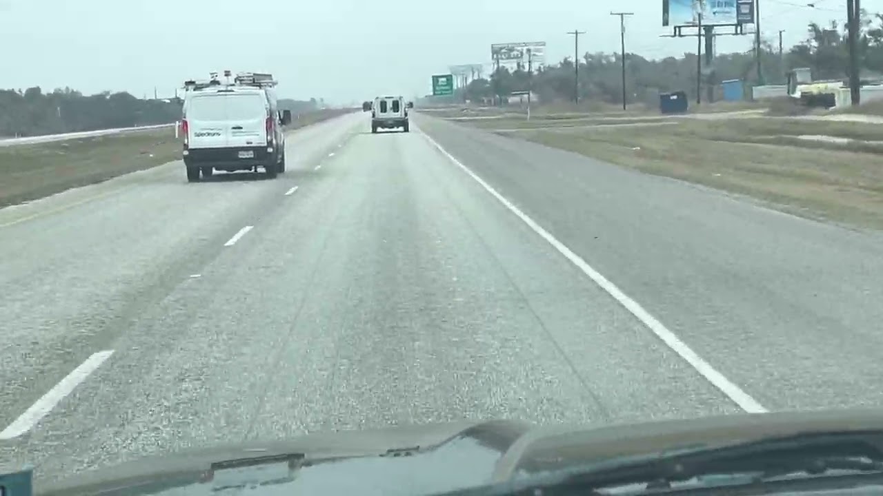 Driving Aransas Pass to Rockport