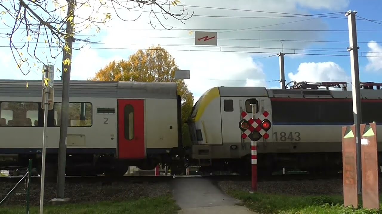 Passage a Niveau Welkenraedt / Spoorwegovergang/ Railroad-/ Level Crossing/ Bahnübergang