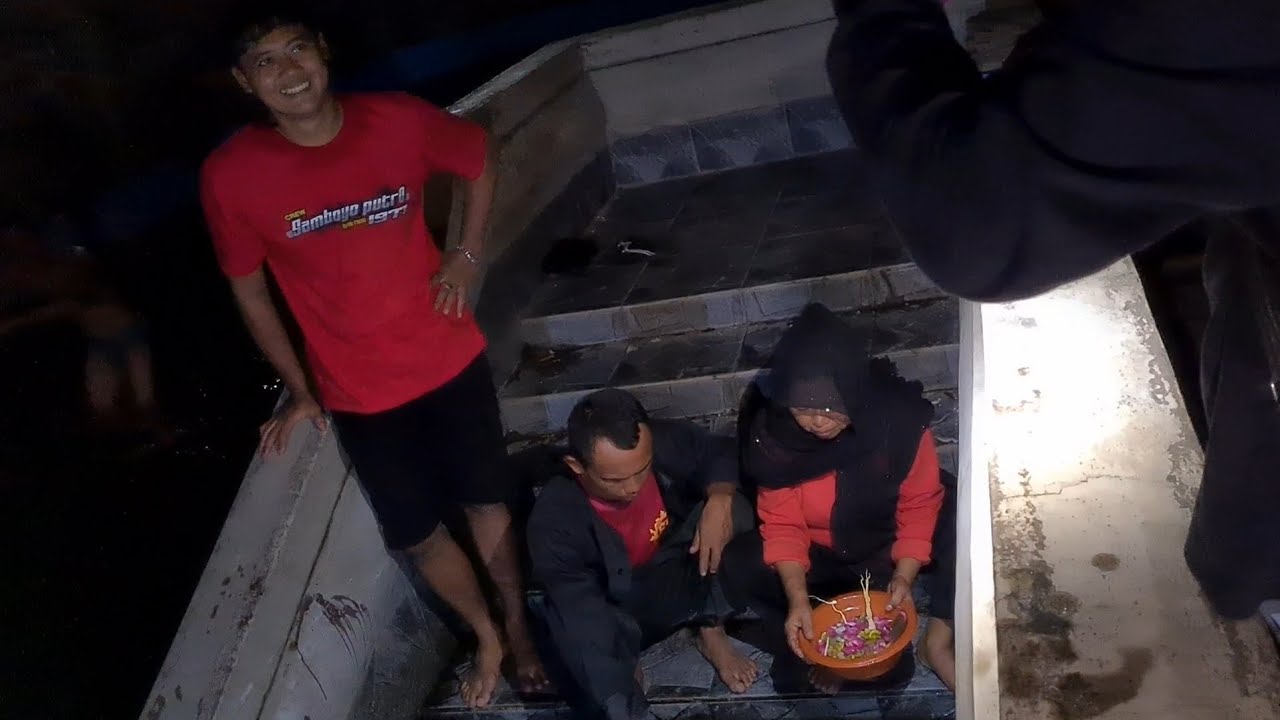 Setelh Dapat Pesan Dari Mbah Blengur CREW SAMBOYO PUTRO Langsung Sowan  Di SENDANG TIRTAKAMANDANU