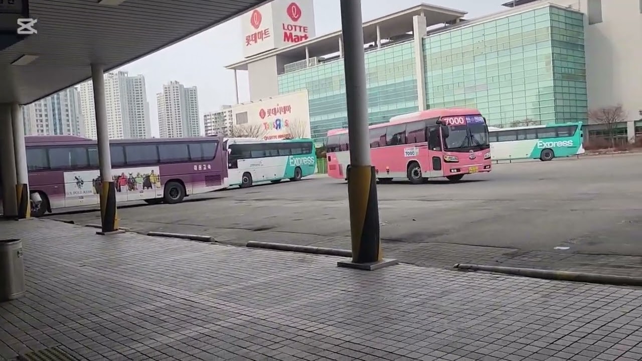 경기고속 뉴 프라임 안산터미널 진입,발차