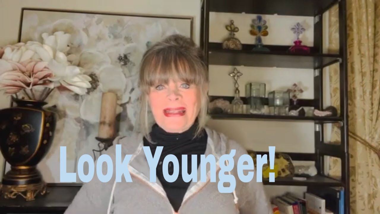 Simple Ways To Look Young And Natural Over 50, 60, 70 +