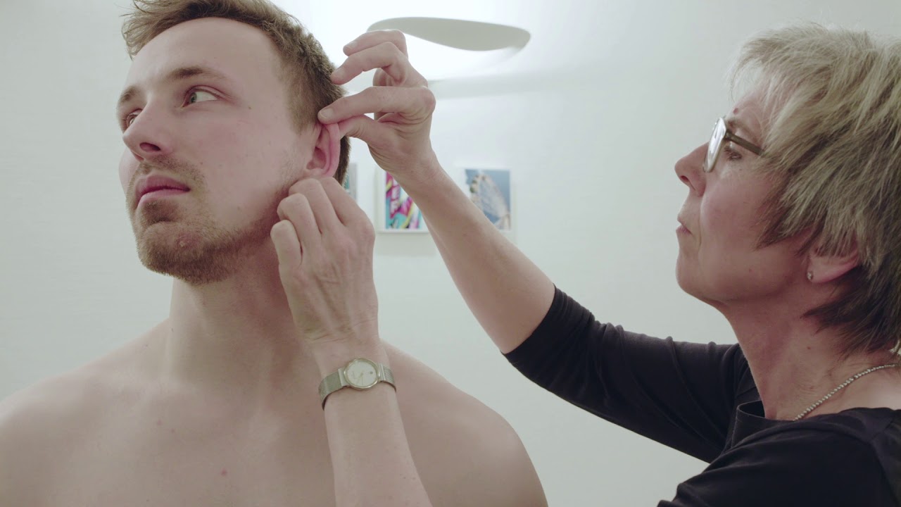 Ablauf einer dermatologischen Ganzkörperuntersuchung (GKU) am Beispiel der Hautkrebsvorsorge