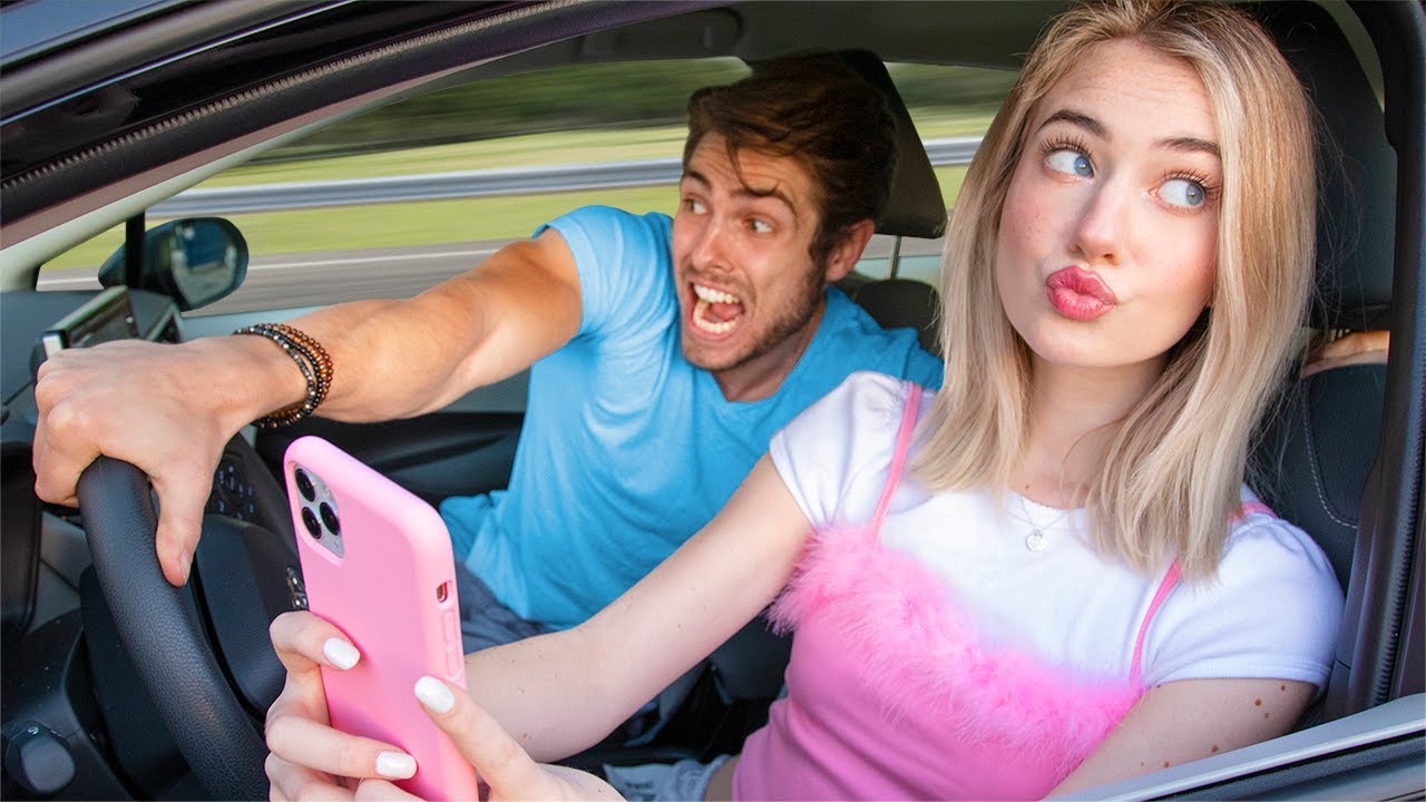 WHO'S THE BETTER DRIVER?? (Brother vs Sister)