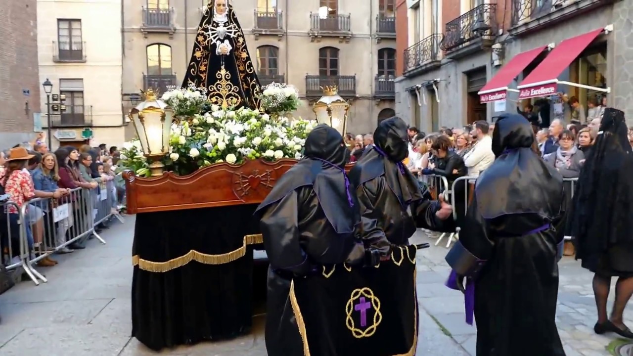 Procesión de la Pasión y Santo Entierro: Semana Santa 2017