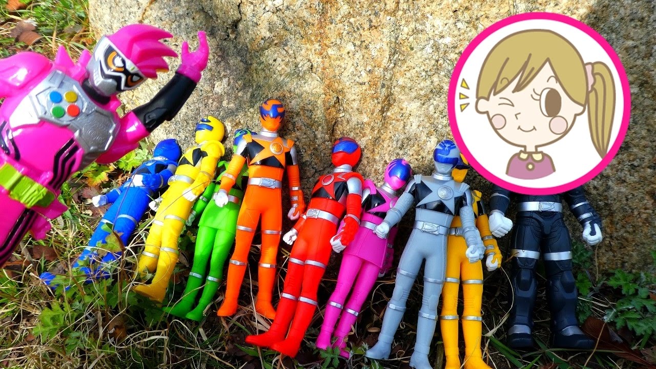 ❤みーたんおねえさん❤仮面ライダーエグゼイド　キュウレンジャー　おもちゃ　アニメ　アンパンマンマジックハンド　公園でかくれんぼ