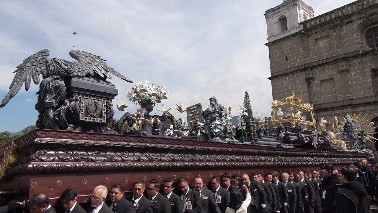 🔔SALIDA Procesi&oacute;n de Velaci&oacute;n Se&ntilde;or Sepultado Escuela de Cristo Antigua Guatemala 2025 COMPLETA