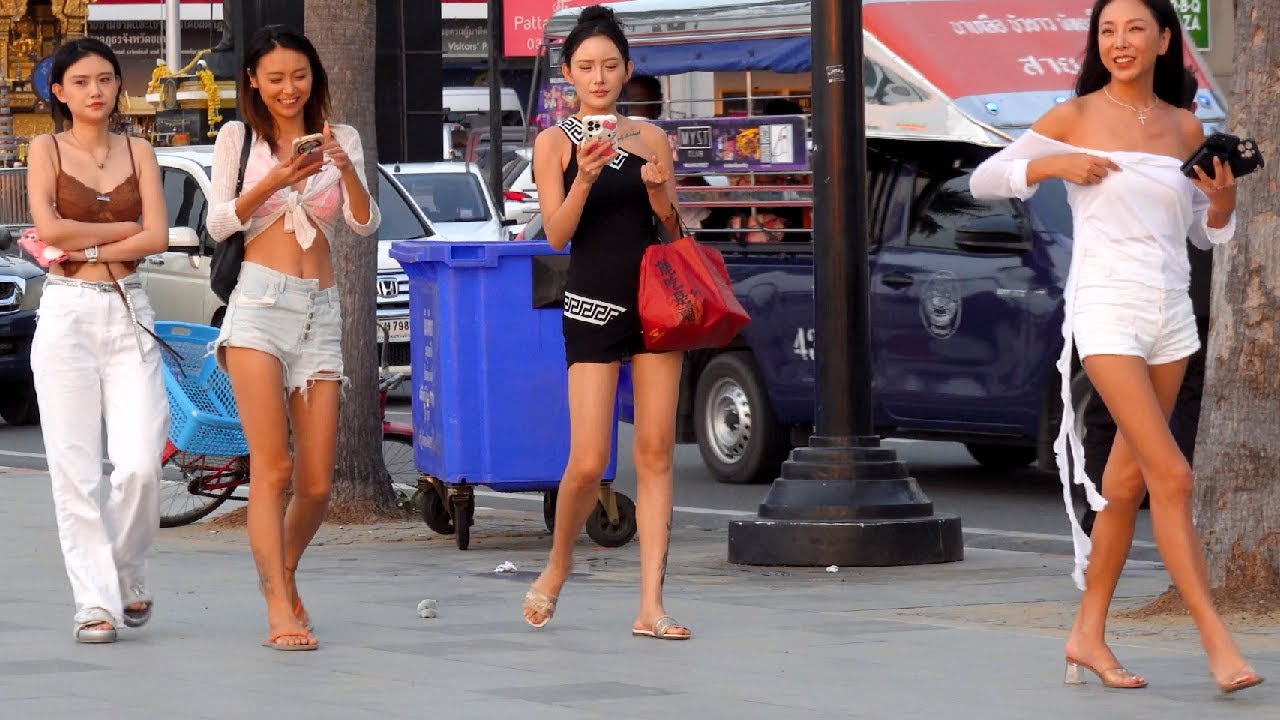 Best Country To Live By The Sea! Pattaya 4K Beach Road Scenes. Thailand  - 199