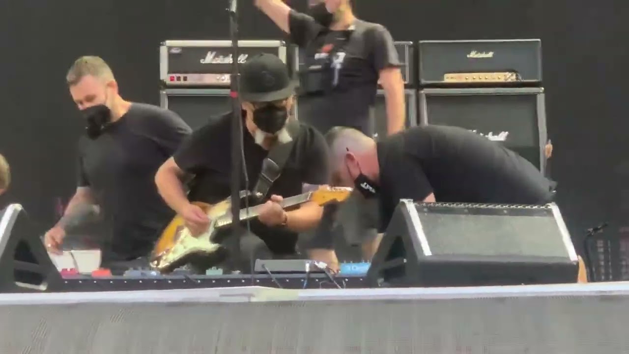 Red Hot Chili Peppers - John Frusciante Guitar Sound Check - Budapest 15.06.2022
