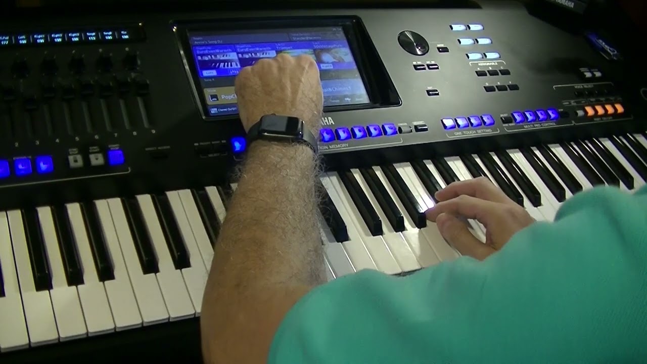 Dance The Night Away - The Mavericks on Yamaha Genos by Darren Jones