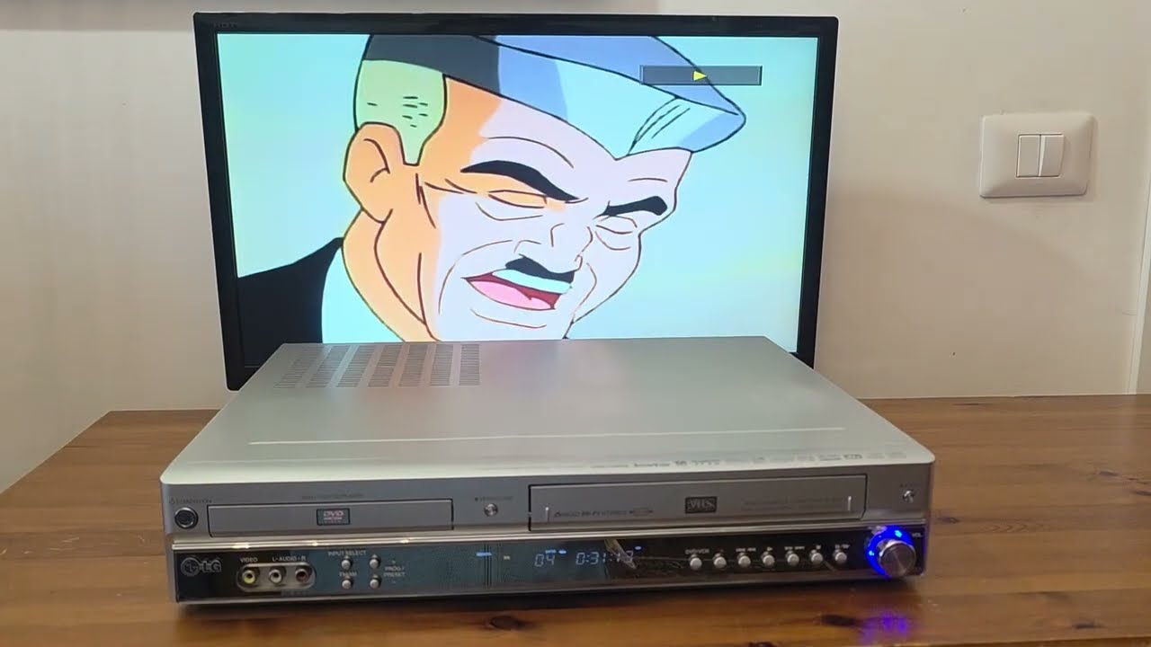 LG LETTORE DVD/VCR COMBI RECEIVER MODEL NO. LH-CX247P 6 HEAD Hi‑Fi STEREO VHS
