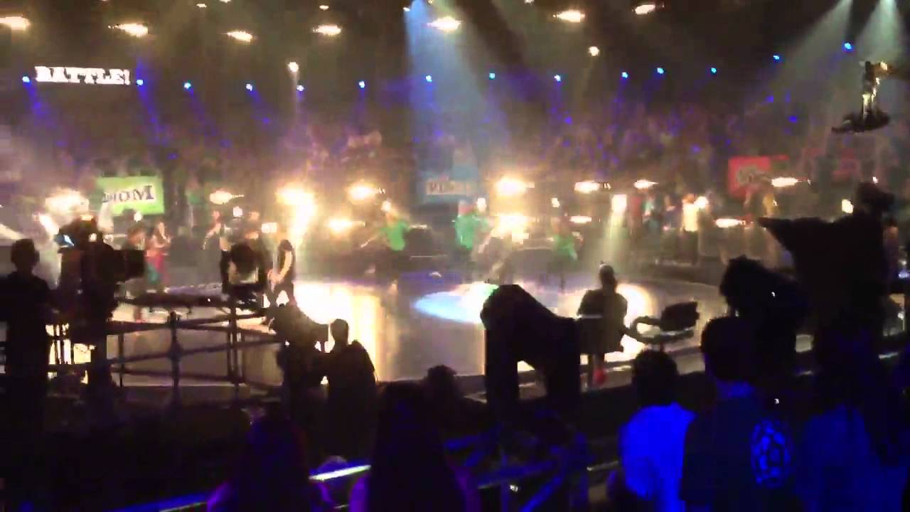The ultimate dance battle 2012 halve finale - The final battle live