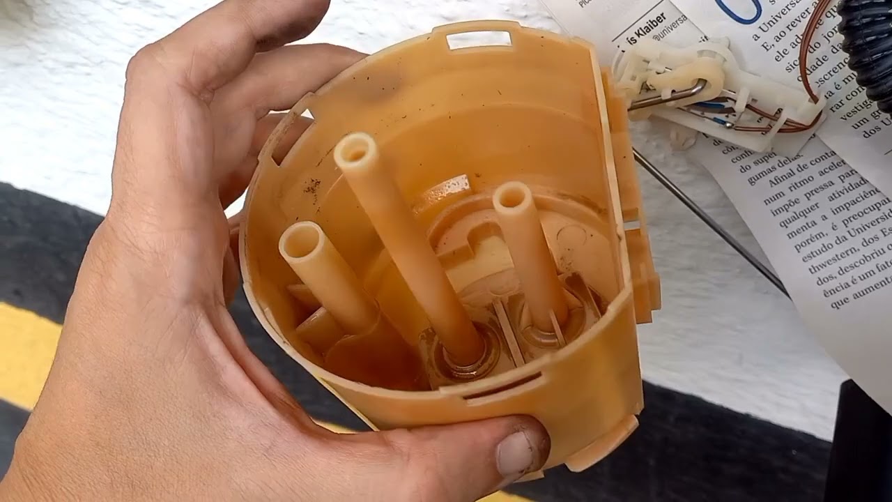 Troca da bomba de combustível Ford Focus 2000/2005 (1.6/1.8/2.0)