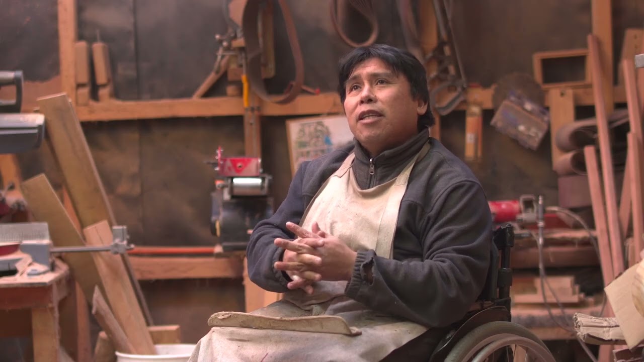 Cristian Catrilef / “Artesano Mapuche: Madera en Osorno”