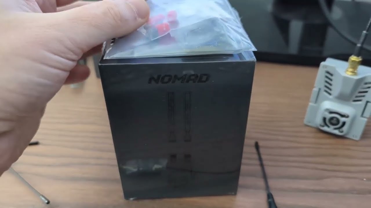 Перший погляд на Radiomaster Nomad Dual Gemini Xrossband ExpressLRS та роздуми про LR1121