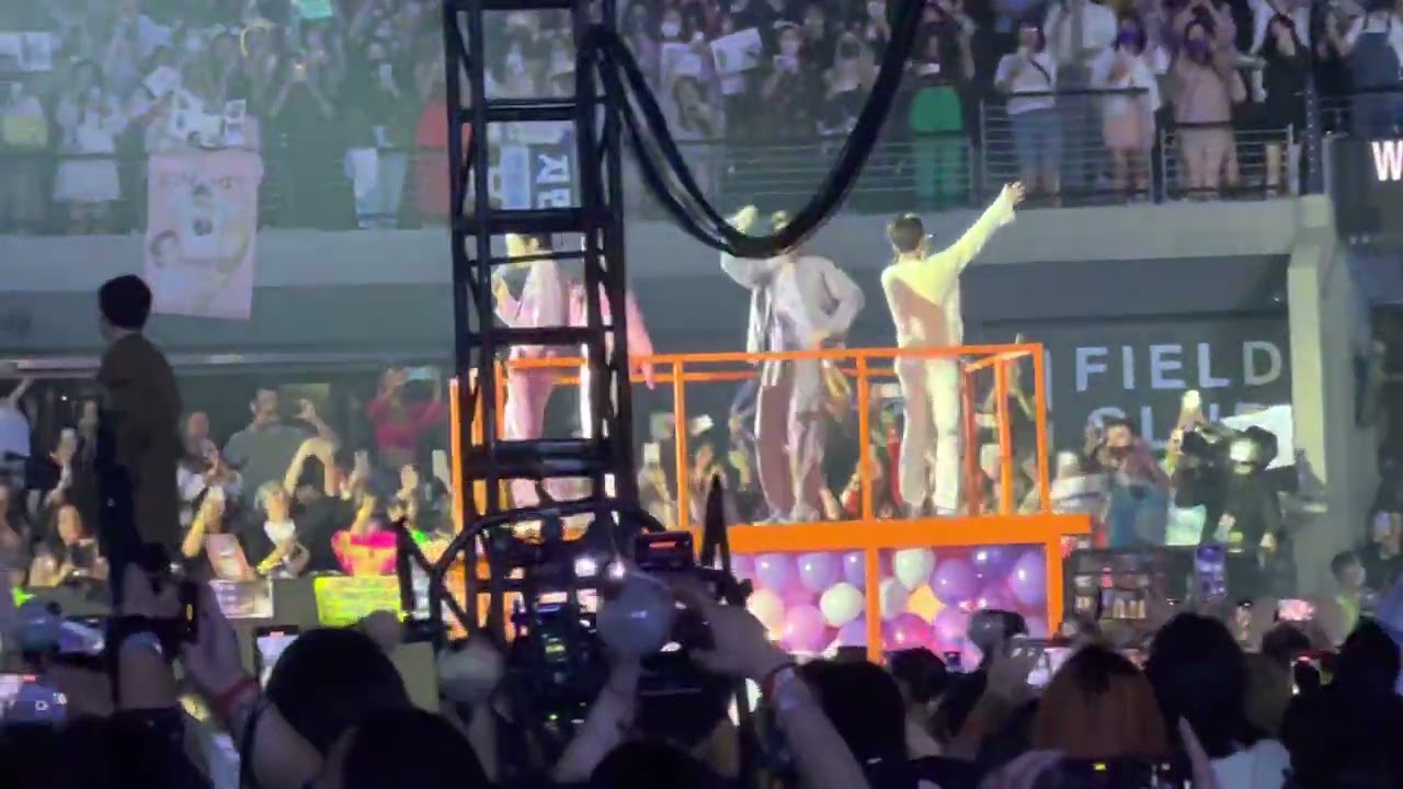 BTS Day 4 - “Telepathy” and “Wings” Cart View - Las Vegas