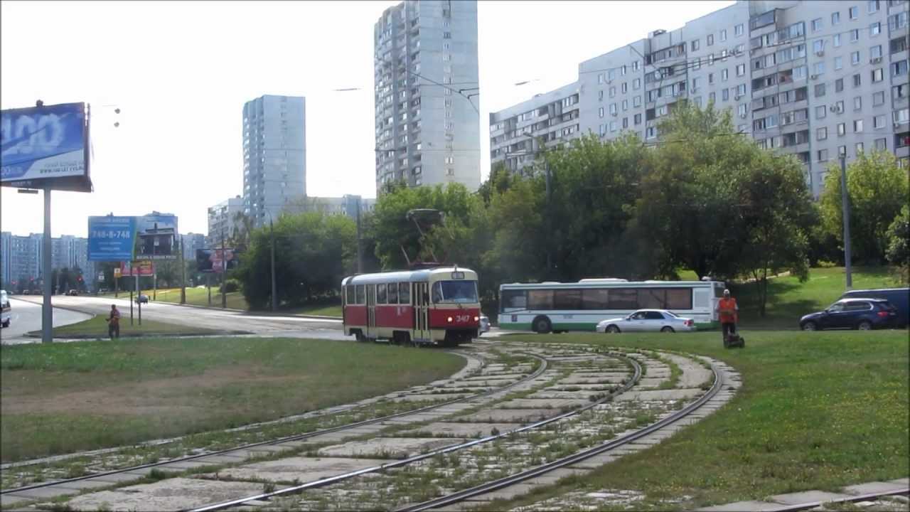 Modernized Tatras and other trams in Moscow, Russia