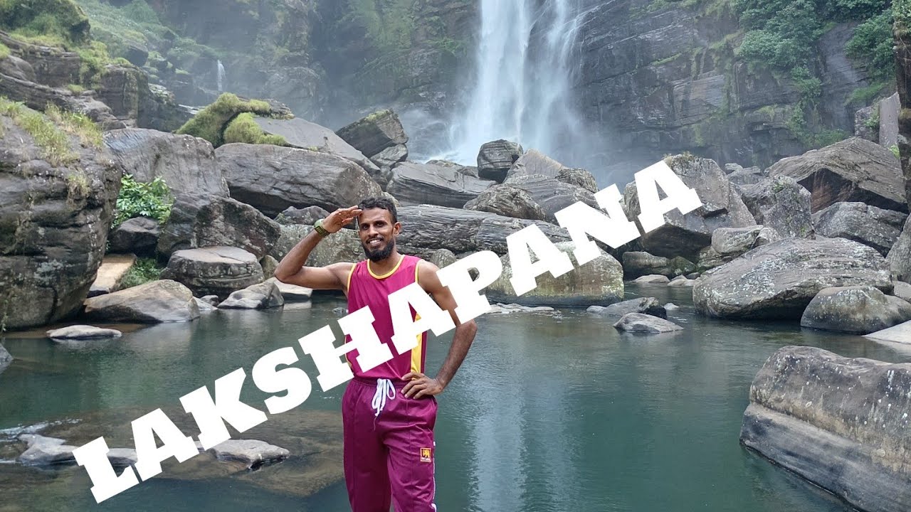 🍃🌿🍀#srilanka #travel #lakshapanawaterfall #nature subscribe🤝
