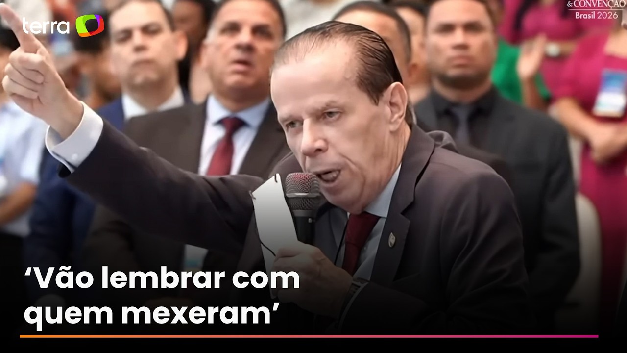 Pastor ataca desfiles de carnaval e fala em ‘câncer na garganta’ de foliões: ‘Deus vai responder’