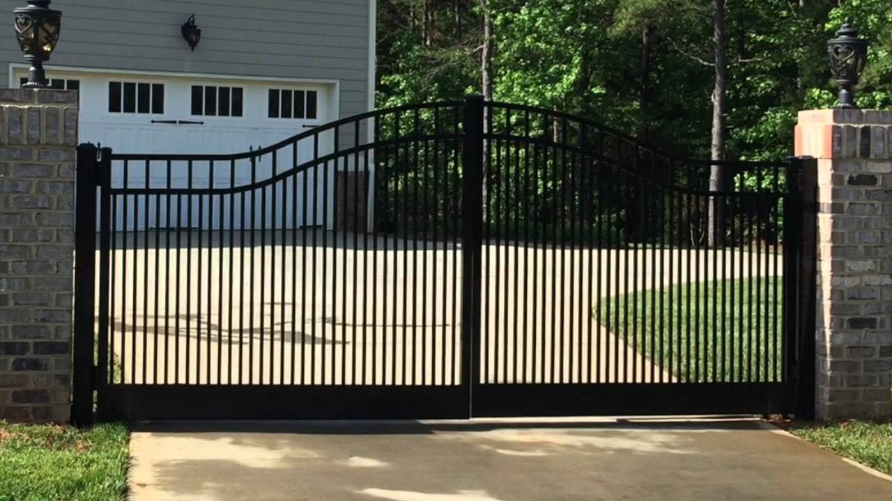 LiftMaster Gate Operators