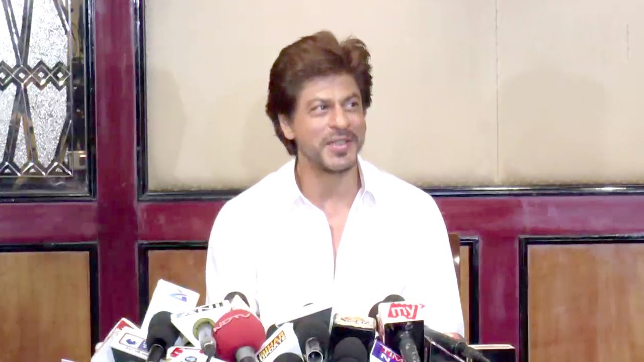 Shahrukh Khan's Eid Press Conference INSIDE House Mannat Full Video HD