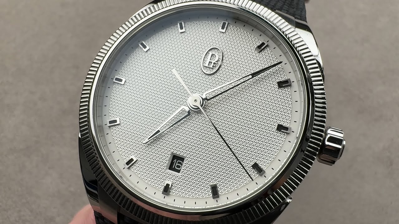 Parmigiani Fleurier Tonda PF Sport (PFC930-1020001-400182) - 41mm Hands-On Watch Review
