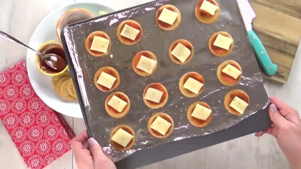 Pizza crackers recipe|| Quick snack|| 2min pizza recipe.