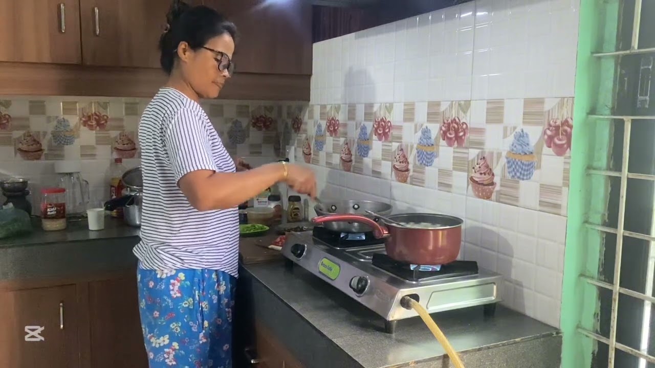 Aja ko video chai eggs biryani  ko hola 
