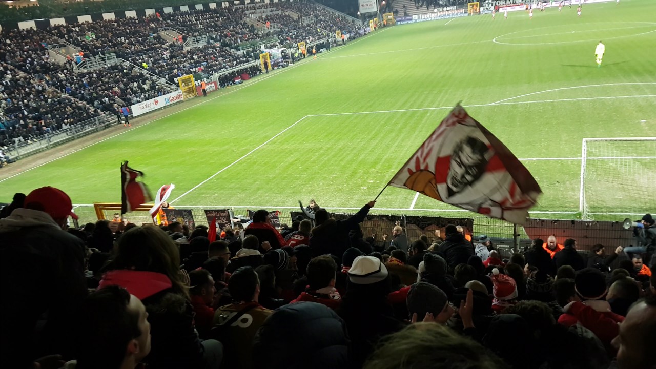 Sporting Charleroi - Standard de Liège Shalalalaa