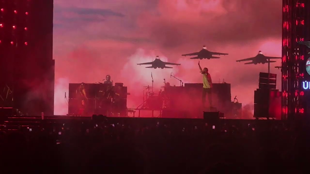 🎸Cosquin Rock 2026| Dia 2 : Demoledora presentación de AirBag ante la mayor convocatoria de público