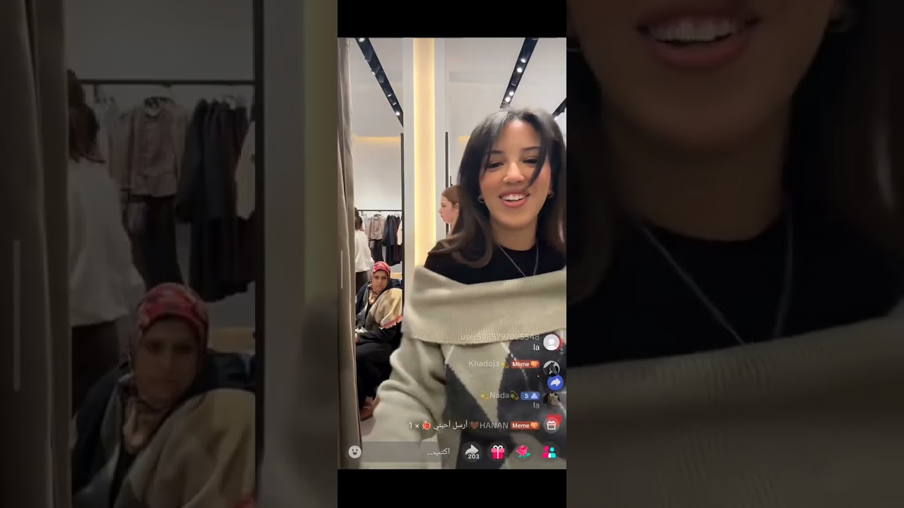لايف منولة راحت تشتري ملابس جديدة 😍❤️ وراح تفتح باليل لايف 🔥
