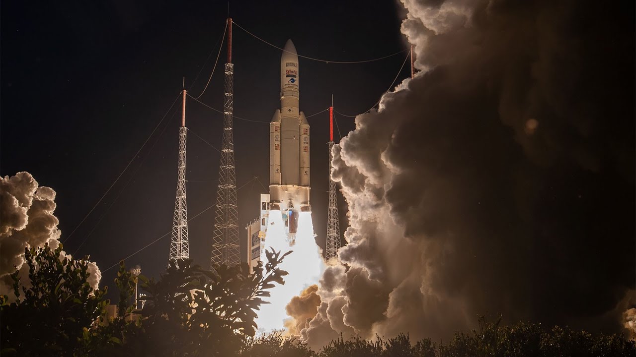 欧洲阿丽亚娜5火箭最后一次发射，因无法与SpaceX竞争而退役(中文字幕)