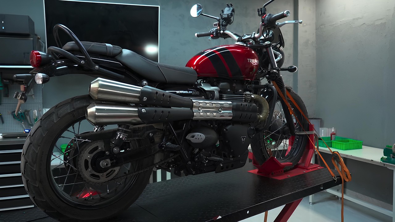 TRIUMPH SCRAMBLER 1200 CUSTOM REBUILD | TRANSFORMING A MODERN CLASSIC