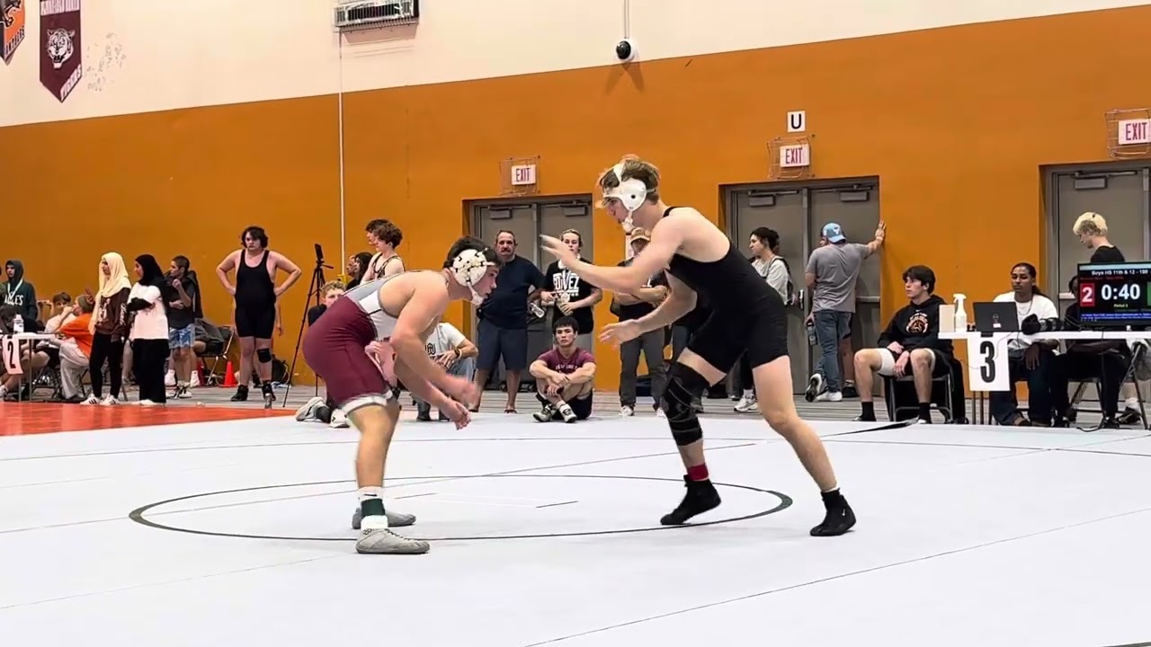 2025-10-18 Semifinal - Lincoln Hoger (Wheaton Academy) major over Brennen Myra (Team El1te) Maj 15-2