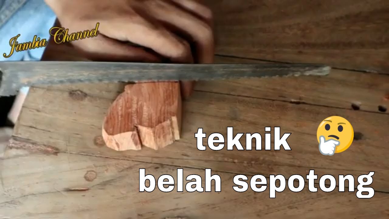 Teknik khas suku Mandar membuat sarung badik