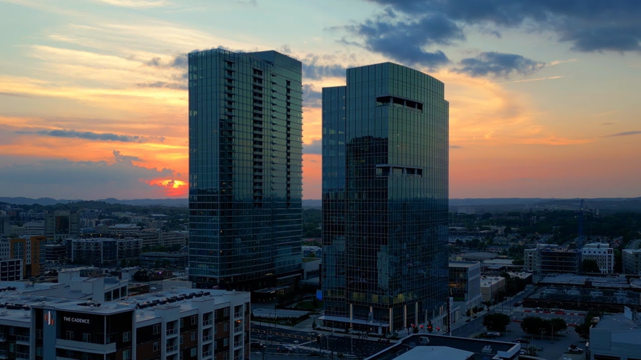 TOURING A $1.5M Nashville Condo In Midtown | Broadwest | Nashville Luxury Condo | COLEMANDANCER TOUR