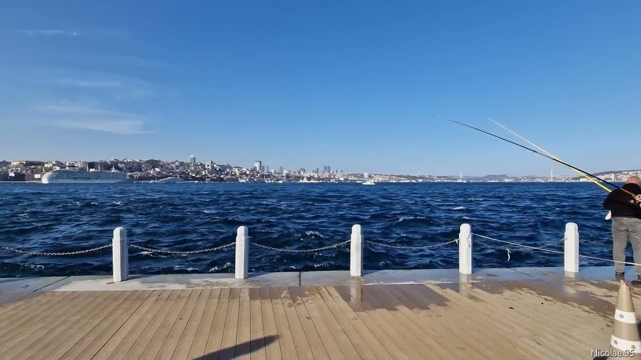 PESCUITUL LA UNDITA pe malul Bosforului | Istanbul, Turcia