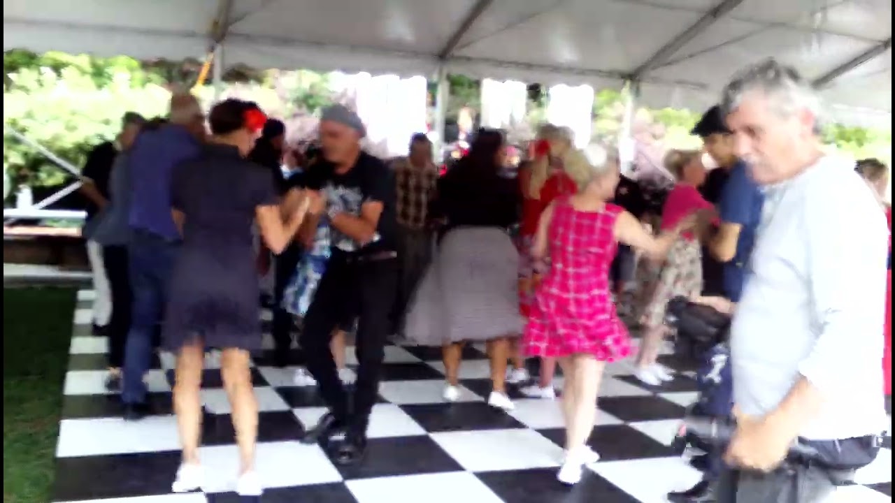 Lady Luck Festival Katoomba 2023 - Hip Shakin