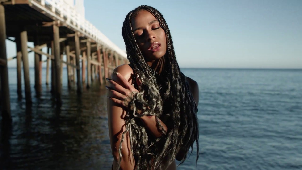 BJRNCK - Gennae (Official Music Video)