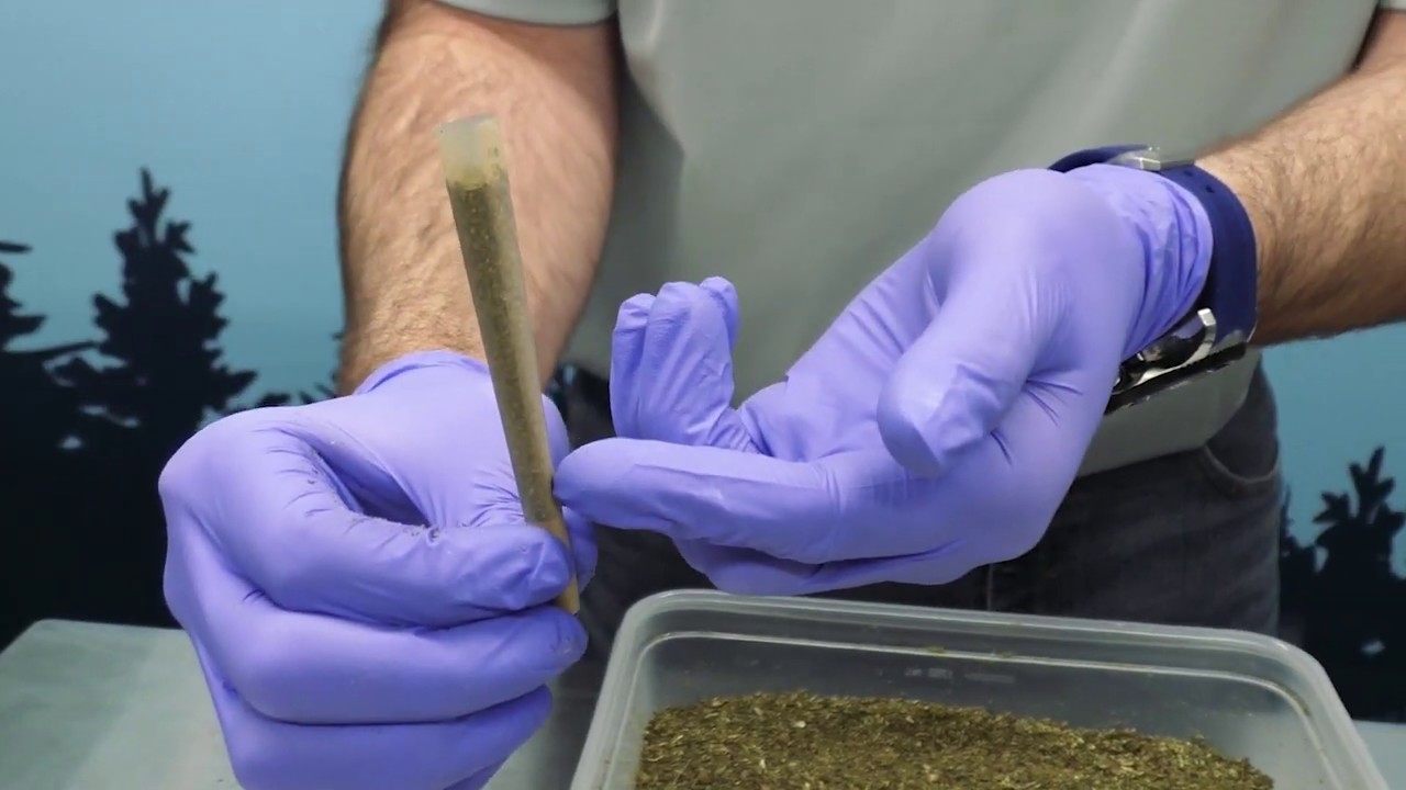 How to Find the Optimal Moisture and Grind Size for your Pre-Rolled Cones